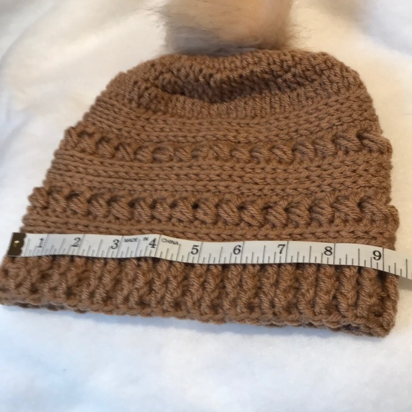 Hand Crocheted Slouchy Hat/Faux Fur Pom Pom - Picture 5 of 8